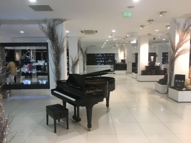 Holland Pianos showroom interior